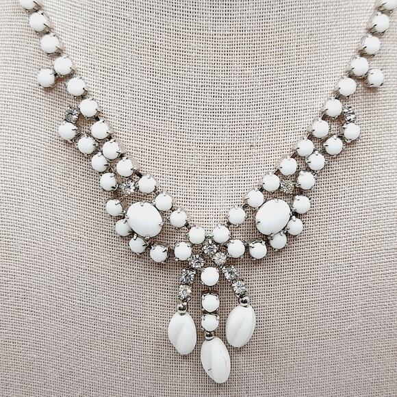 Vintage Milk Glass & Rhinestone Tassel Choker Necklace 15 Inch Rhodium - Picture 4 of 10